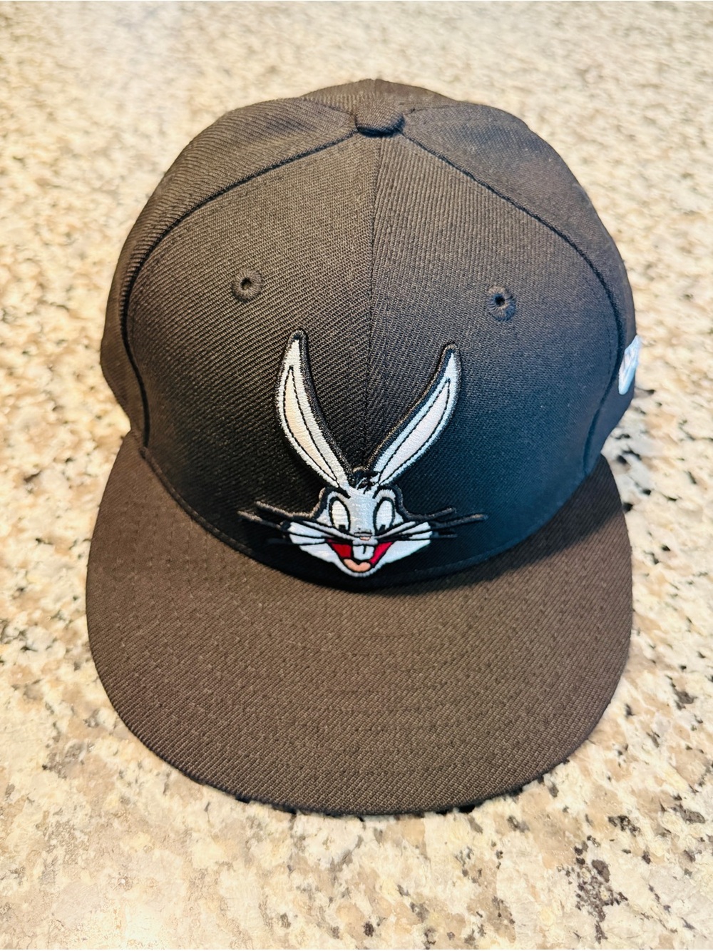 New Era Loony Tunes 7 5/8